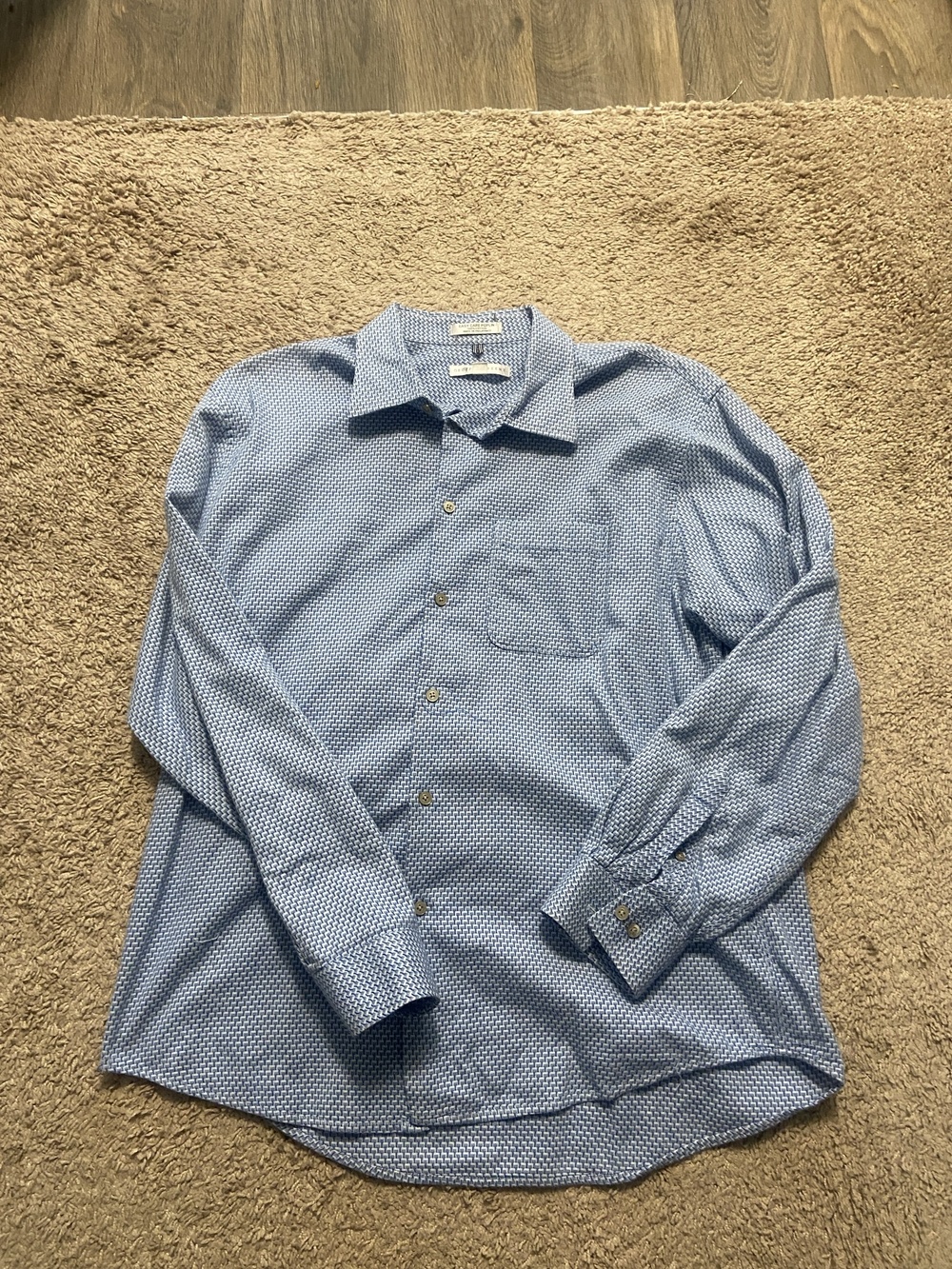 Geoffrey Beene Shirt Mens XL Blue Geometric Print Easy Care Poplin Button Up